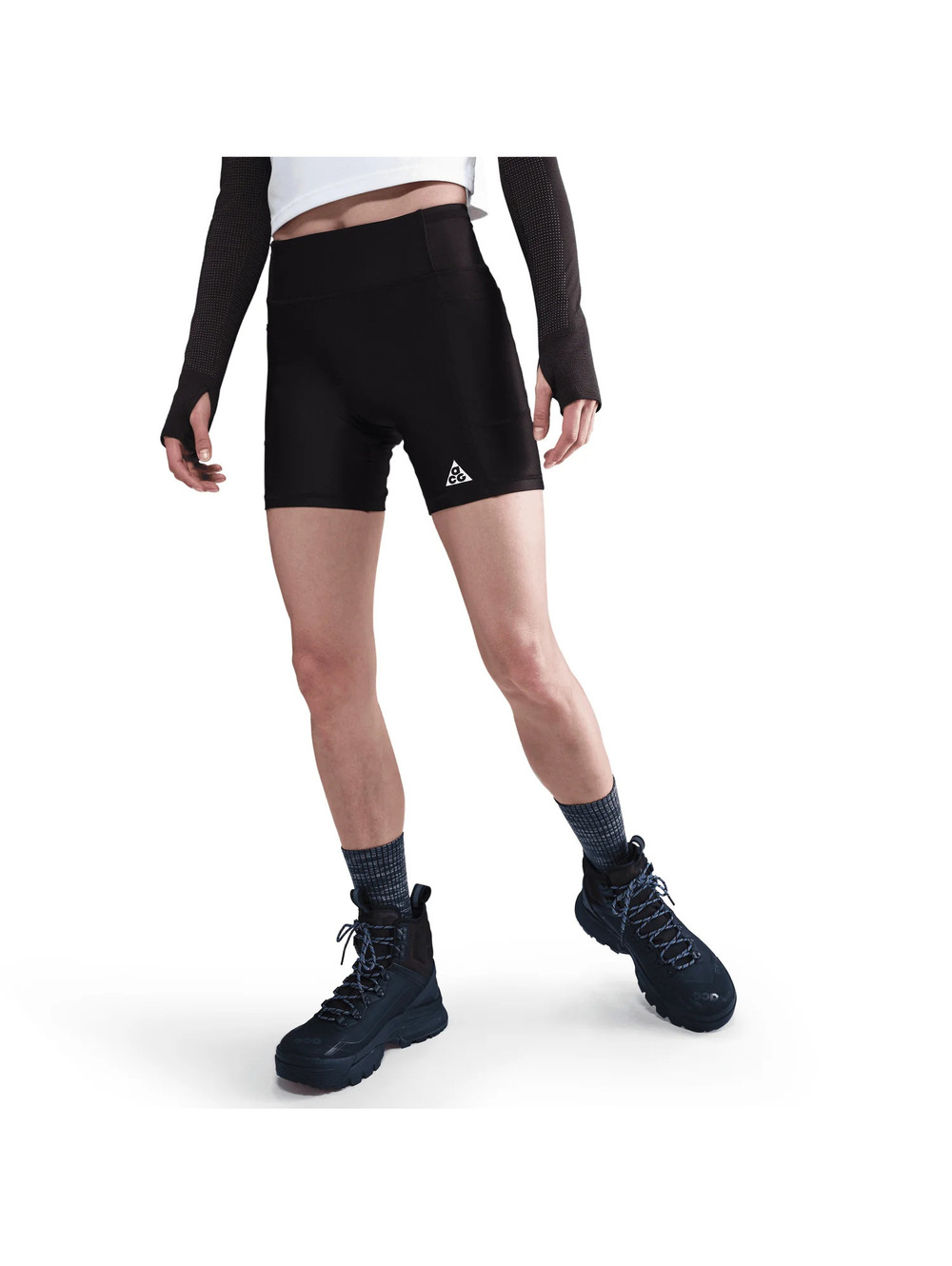 NWT New Nike WMNS ACG DRI-FIT ADV MID-RISE 6" TREE FROG SHORTS - BLACK - Large